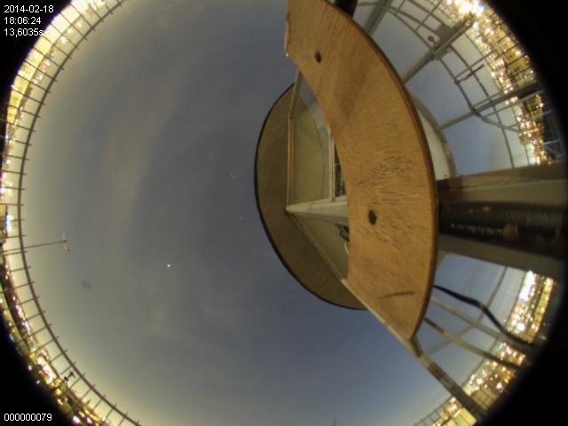 Zdjęcie ściągnięte w dniu 2014-02-18 o godzinie 18:07:38 czasu lokalnego.