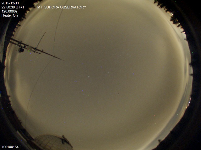 Zdjęcie ściągnięte w dniu 2015-12-11 o godzinie 22:53:49 czasu lokalnego.
