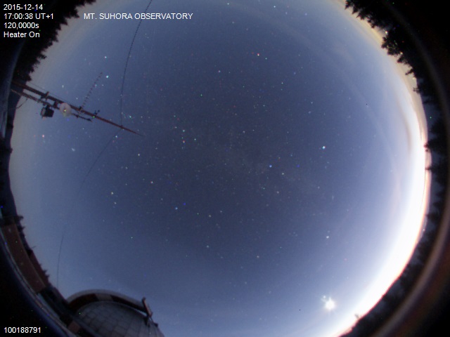 Zdjęcie ściągnięte w dniu 2015-12-14 o godzinie 17:03:46 czasu lokalnego.