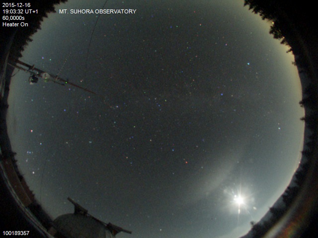 Zdjęcie ściągnięte w dniu 2015-12-16 o godzinie 19:05:38 czasu lokalnego.