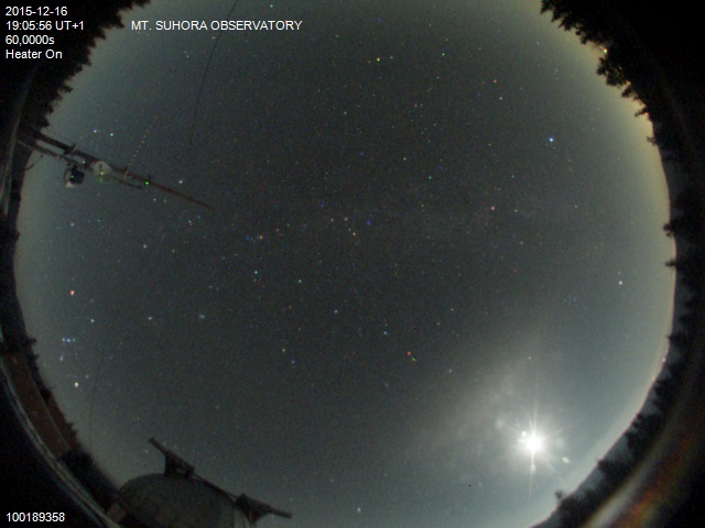 Zdjęcie ściągnięte w dniu 2015-12-16 o godzinie 19:08:04 czasu lokalnego.