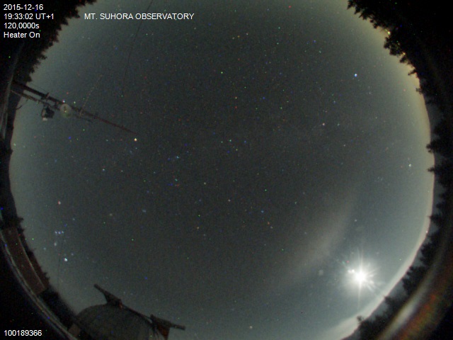 Zdjęcie ściągnięte w dniu 2015-12-16 o godzinie 19:36:08 czasu lokalnego.