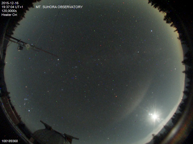 Zdjęcie ściągnięte w dniu 2015-12-16 o godzinie 19:40:12 czasu lokalnego.