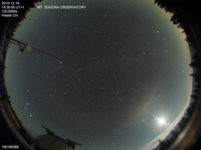 Zdjęcie ściągnięte w dniu 2015-12-16 o godzinie 19:42:11 czasu lokalnego.