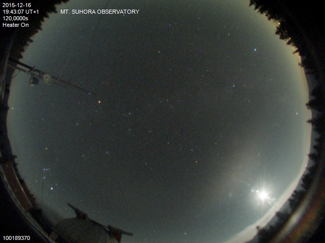 Zdjęcie ściągnięte w dniu 2015-12-16 o godzinie 19:46:15 czasu lokalnego.