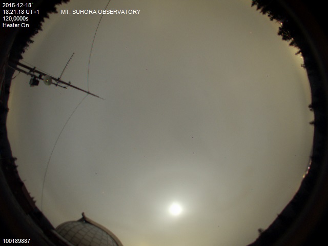 Zdjęcie ściągnięte w dniu 2015-12-18 o godzinie 18:24:27 czasu lokalnego.