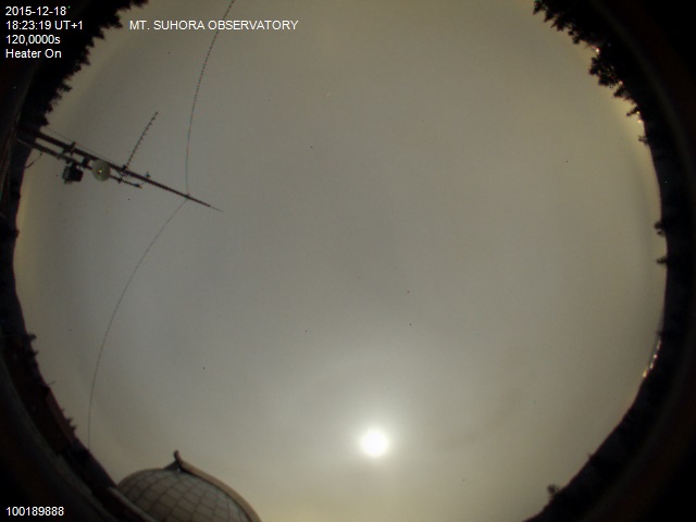 Zdjęcie ściągnięte w dniu 2015-12-18 o godzinie 18:26:27 czasu lokalnego.