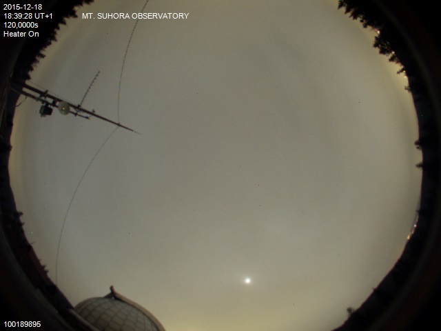 Zdjęcie ściągnięte w dniu 2015-12-18 o godzinie 18:42:37 czasu lokalnego.