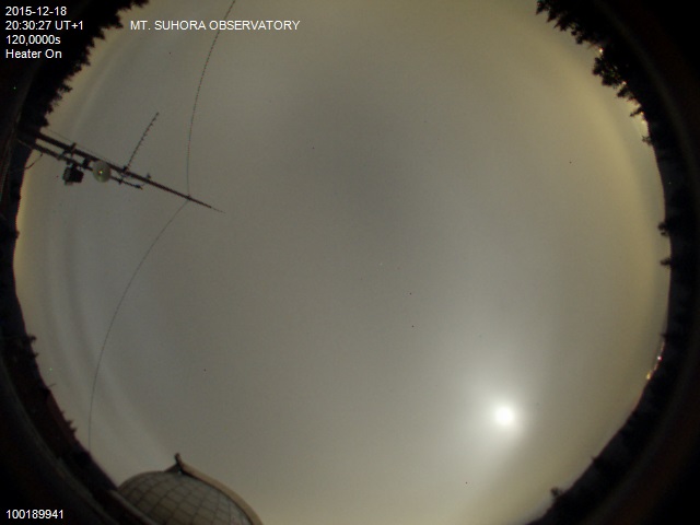 Zdjęcie ściągnięte w dniu 2015-12-18 o godzinie 20:33:35 czasu lokalnego.