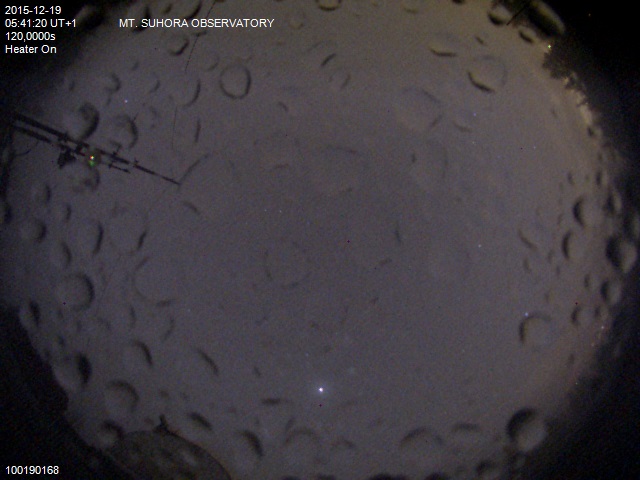 Zdjęcie ściągnięte w dniu 2015-12-19 o godzinie 05:44:28 czasu lokalnego.