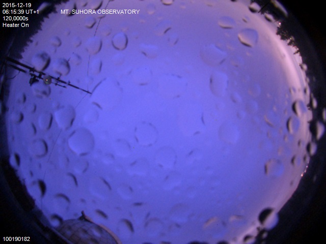 Zdjęcie ściągnięte w dniu 2015-12-19 o godzinie 06:18:55 czasu lokalnego.