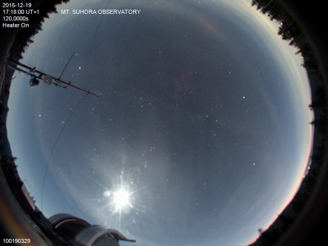 Zdjęcie ściągnięte w dniu 2015-12-19 o godzinie 17:21:11 czasu lokalnego.