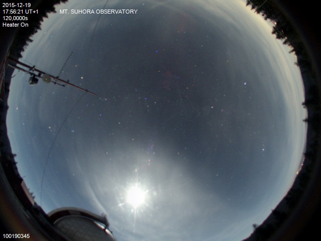 Zdjęcie ściągnięte w dniu 2015-12-19 o godzinie 17:59:30 czasu lokalnego.