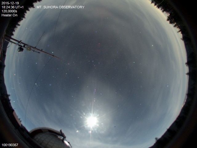 Zdjęcie ściągnięte w dniu 2015-12-19 o godzinie 18:27:49 czasu lokalnego.