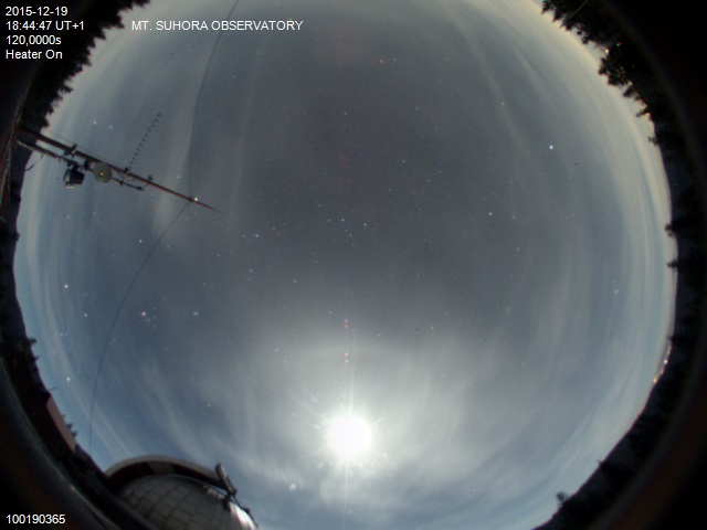 Zdjęcie ściągnięte w dniu 2015-12-19 o godzinie 18:47:56 czasu lokalnego.