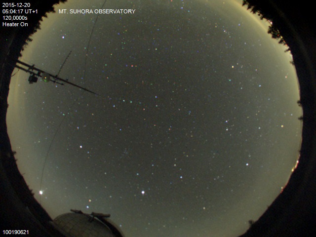 Zdjęcie ściągnięte w dniu 2015-12-20 o godzinie 05:07:25 czasu lokalnego.