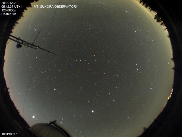 Zdjęcie ściągnięte w dniu 2015-12-20 o godzinie 05:45:54 czasu lokalnego.
