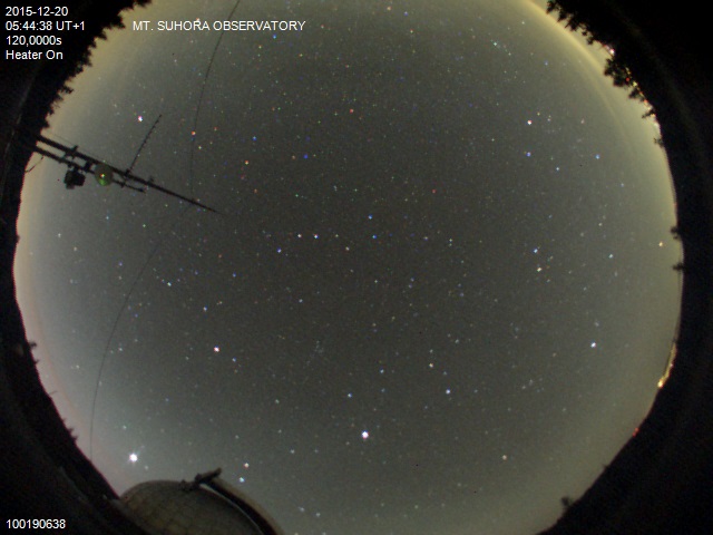 Zdjęcie ściągnięte w dniu 2015-12-20 o godzinie 05:47:47 czasu lokalnego.