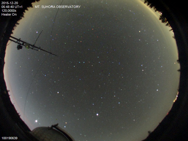 Zdjęcie ściągnięte w dniu 2015-12-20 o godzinie 05:51:57 czasu lokalnego.