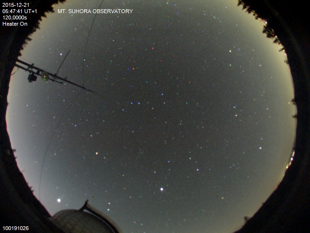 Zdjęcie ściągnięte w dniu 2015-12-21 o godzinie 05:50:57 czasu lokalnego.