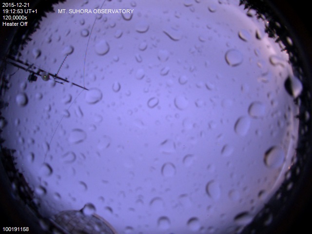 Zdjęcie ściągnięte w dniu 2015-12-21 o godzinie 19:16:05 czasu lokalnego.
