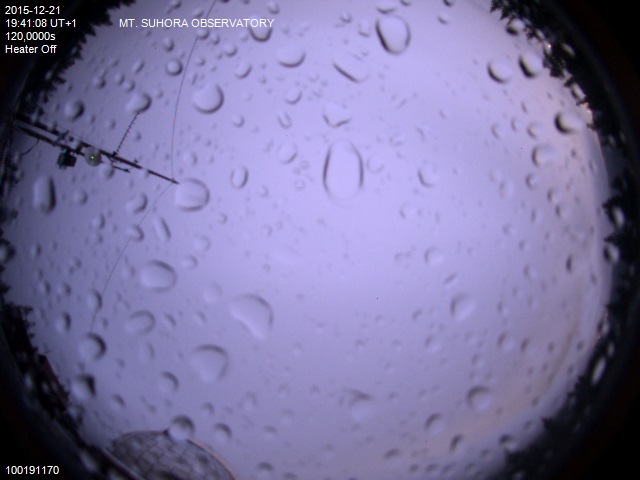 Zdjęcie ściągnięte w dniu 2015-12-21 o godzinie 19:44:15 czasu lokalnego.