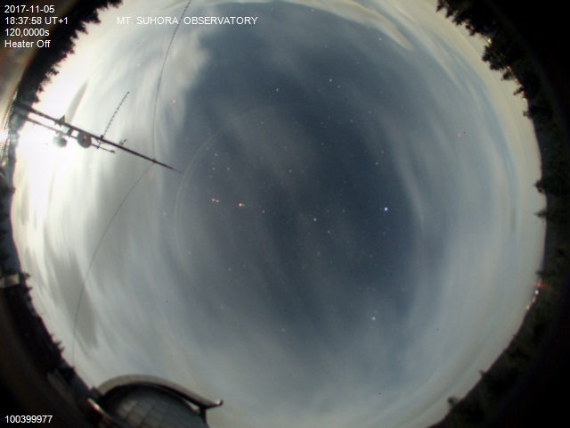 Zdjęcie ściągnięte w dniu 2017-11-05 o godzinie 18:40:59 czasu lokalnego.