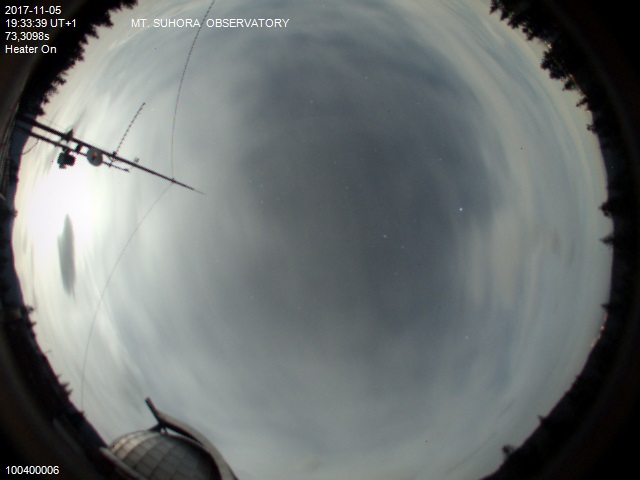 Zdjęcie ściągnięte w dniu 2017-11-05 o godzinie 19:35:51 czasu lokalnego.