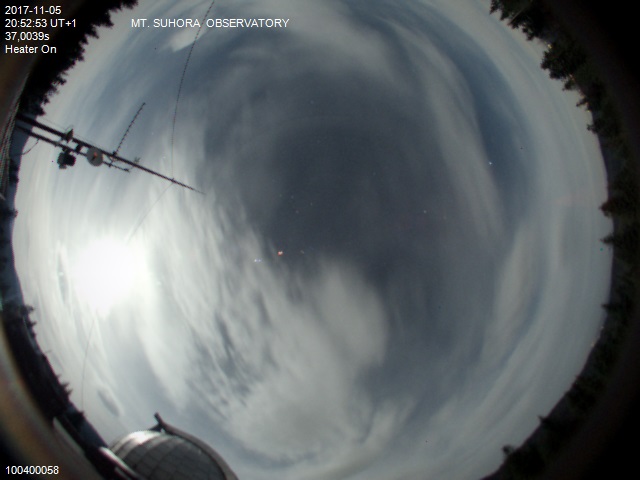 Zdjęcie ściągnięte w dniu 2017-11-05 o godzinie 20:54:34 czasu lokalnego.