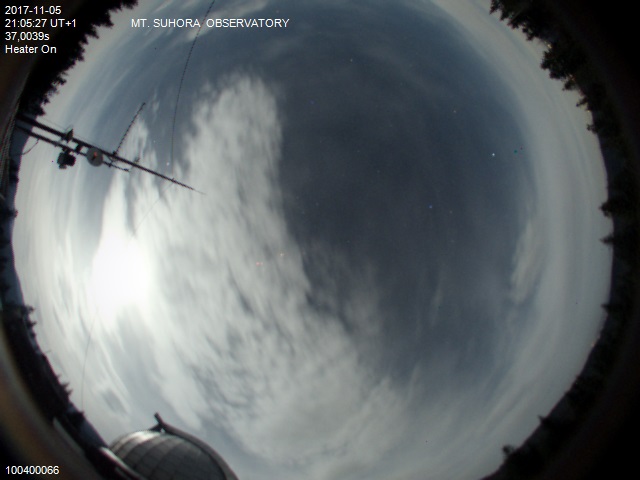 Zdjęcie ściągnięte w dniu 2017-11-05 o godzinie 21:07:07 czasu lokalnego.