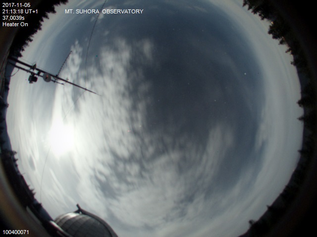 Zdjęcie ściągnięte w dniu 2017-11-05 o godzinie 21:14:54 czasu lokalnego.