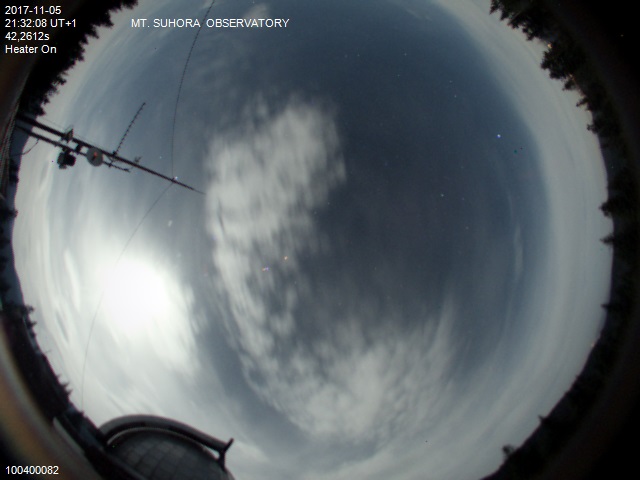 Zdjęcie ściągnięte w dniu 2017-11-05 o godzinie 21:33:50 czasu lokalnego.