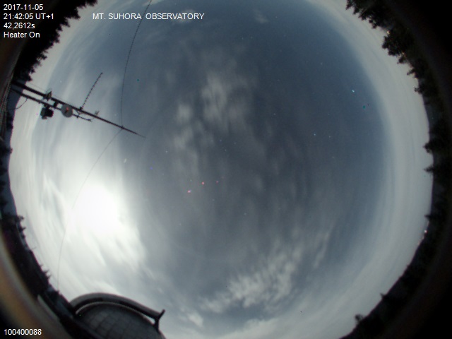 Zdjęcie ściągnięte w dniu 2017-11-05 o godzinie 21:43:46 czasu lokalnego.