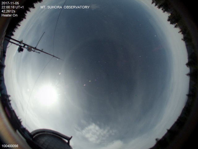 Zdjęcie ściągnięte w dniu 2017-11-05 o godzinie 22:02:02 czasu lokalnego.