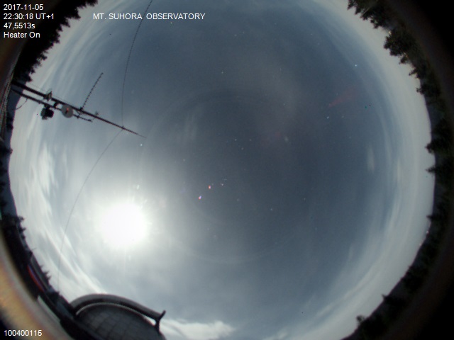 Zdjęcie ściągnięte w dniu 2017-11-05 o godzinie 22:32:04 czasu lokalnego.