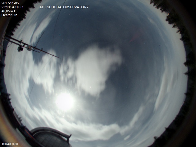 Zdjęcie ściągnięte w dniu 2017-11-05 o godzinie 23:15:12 czasu lokalnego.