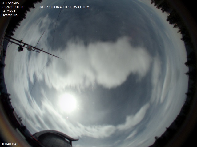 Zdjęcie ściągnięte w dniu 2017-11-05 o godzinie 23:27:43 czasu lokalnego.