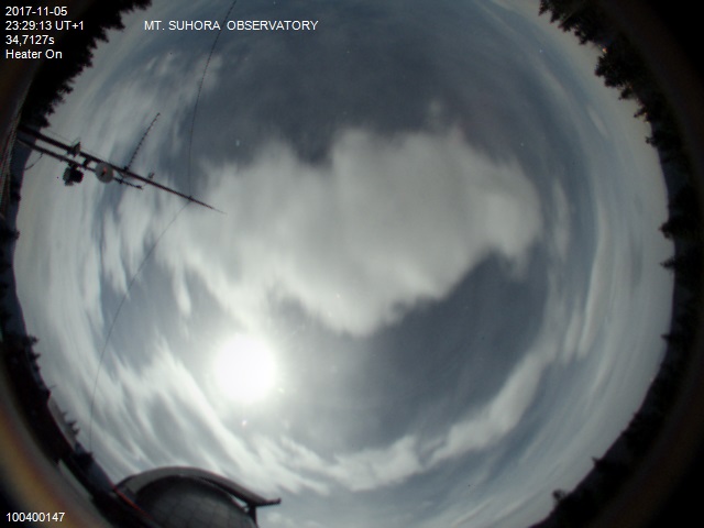 Zdjęcie ściągnięte w dniu 2017-11-05 o godzinie 23:30:47 czasu lokalnego.