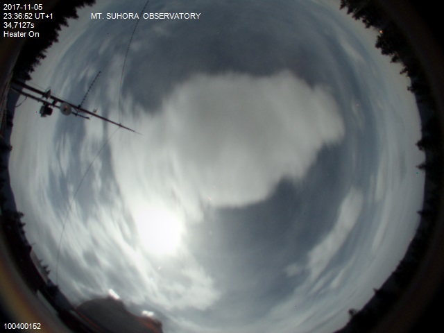 Zdjęcie ściągnięte w dniu 2017-11-05 o godzinie 23:38:25 czasu lokalnego.