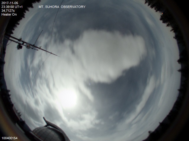 Zdjęcie ściągnięte w dniu 2017-11-05 o godzinie 23:41:30 czasu lokalnego.