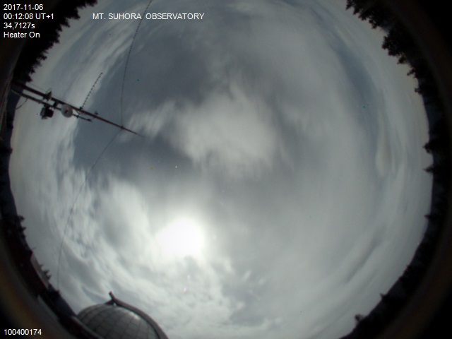 Zdjęcie ściągnięte w dniu 2017-11-06 o godzinie 00:13:41 czasu lokalnego.