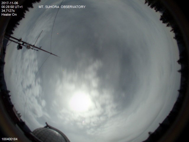 Zdjęcie ściągnięte w dniu 2017-11-06 o godzinie 00:30:31 czasu lokalnego.