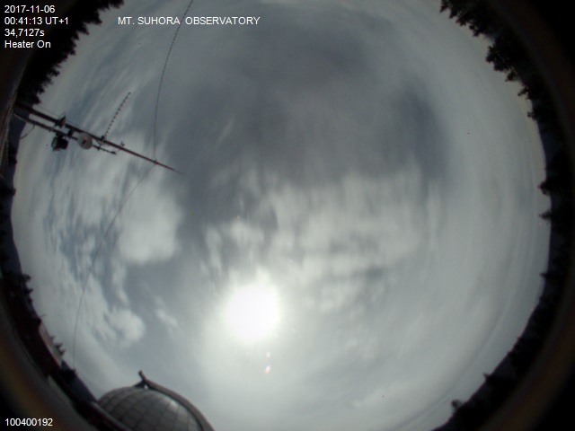 Zdjęcie ściągnięte w dniu 2017-11-06 o godzinie 00:42:45 czasu lokalnego.