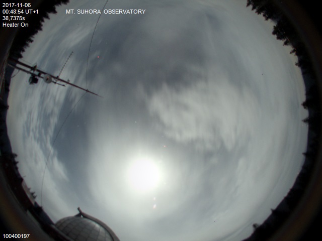 Zdjęcie ściągnięte w dniu 2017-11-06 o godzinie 00:50:31 czasu lokalnego.