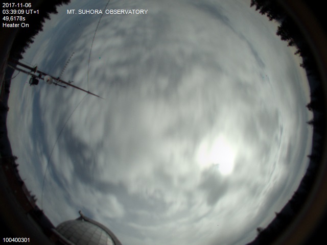 Zdjęcie ściągnięte w dniu 2017-11-06 o godzinie 03:40:56 czasu lokalnego.