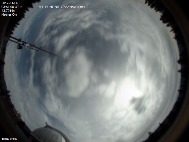 Zdjęcie ściągnięte w dniu 2017-11-06 o godzinie 03:52:42 czasu lokalnego.