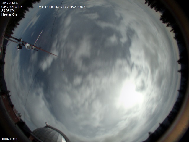 Zdjęcie ściągnięte w dniu 2017-11-06 o godzinie 04:00:37 czasu lokalnego.