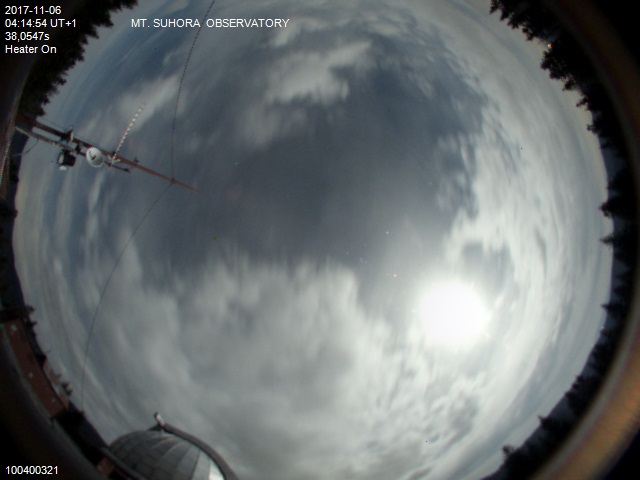 Zdjęcie ściągnięte w dniu 2017-11-06 o godzinie 04:16:30 czasu lokalnego.