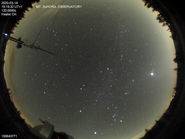 Zdjęcie ściągnięte w dniu 2020-03-14 o godzinie 19:22:39 czasu lokalnego.