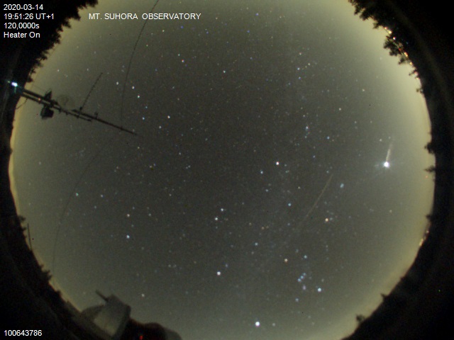 Zdjęcie ściągnięte w dniu 2020-03-14 o godzinie 19:54:56 czasu lokalnego.